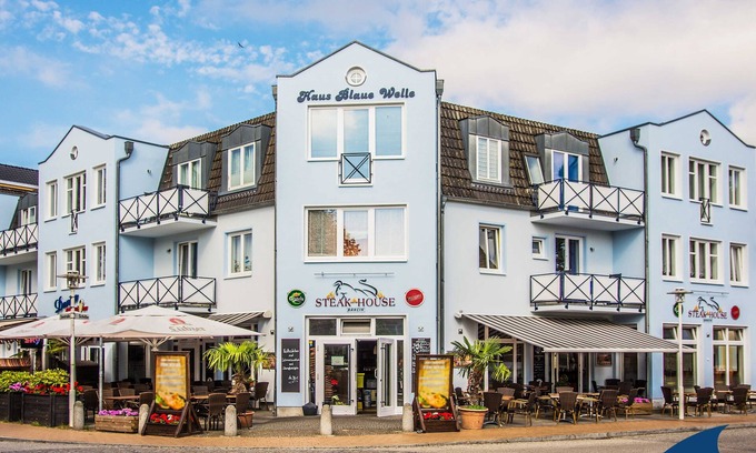 Seebad Bansin Apartment | Oceanfront Bliss at Blaue Welle Whg. 09 Maja - Rated 10/10
