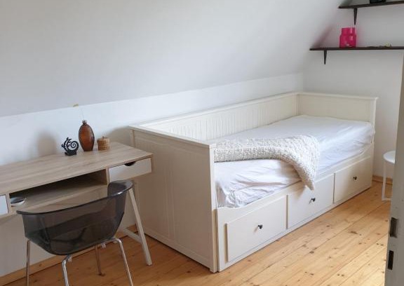 Dachau District Apartment | Discover Blaues Haus: Budget-Friendly Retreat Awaits You
