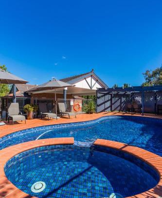 Wodonga Apartment | Comfortable Blazing Stump Motel & Suites with Ocean Views