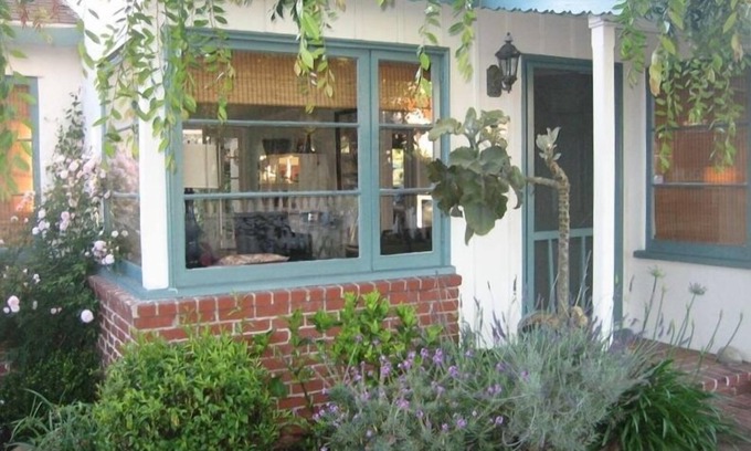 Laguna Beach Cottage | Blessing Cottage: Vintage Beach Retreat with Ocean Views