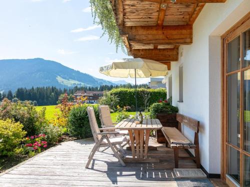 Hopfgarten im Brixental Apartment | Discover Blick ins Brixental with Oceanfront Views