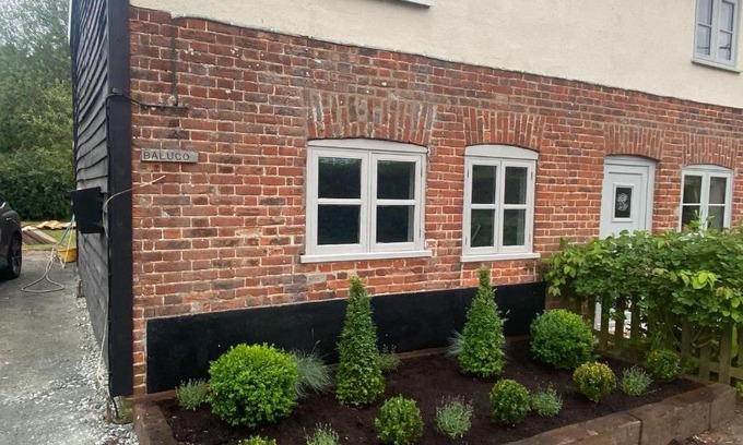 Aldborough House | Cozy Blickling Cottage in Norfolk - Pet and Child Friendly