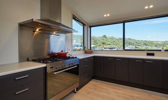 South Bay House | Perfect for Gatherings: Bliss Home with Top Amenities