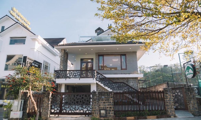Da Lat Villa | Elegant Bliss House - Golfvalley Đà Lạt with Pool