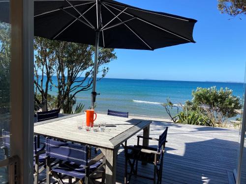 Whangapoua House | Serene Bliss on the Beach - Whangapoua for Families