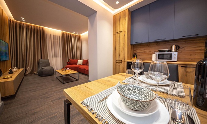 Blloku Apartment | Guest Rated: Blloku Unique Apartments with Spa & Breakfast