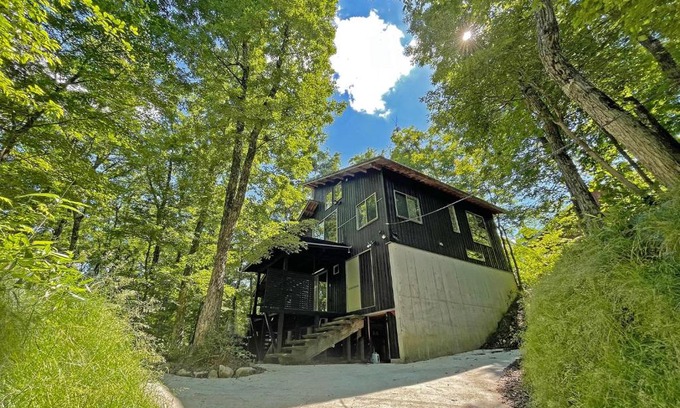 Kita Hiroshima House | Nature Retreat at bLOCAL Hijiriko - Ideal for 18 Guests