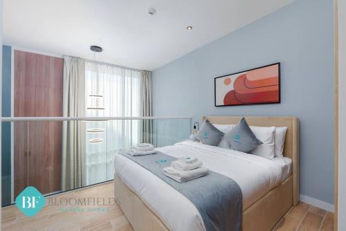 Al Wasl House | Elegant 1 Br Duplex in Rukan with Pool & Family Amenities