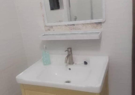 Maun House | Cozy Blossom Inn Guesthouse in Maun with Hot Tub Access