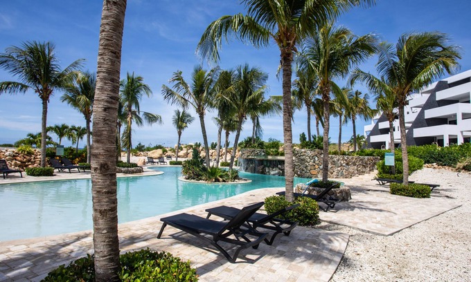 Sint Michiel Hotel | Unforgettable Blue Bay - The Reef with Ocean View & Spa