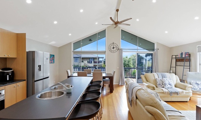 Coronet Bay House | Pet-Friendly Blue Bayou with Ocean View at Coronet Bay