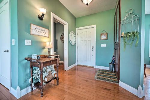 Shipshewana House | Exclusive Blue Birds Perch Home with Hilltop Views