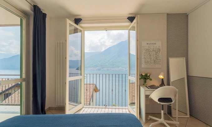 Colonno Apartment | Blue Bliss Apartment by Rent all Como