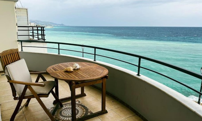 Kato Diminio Apartment | Seaside Bliss at Blue Cave Luxury Maisonette with Spa