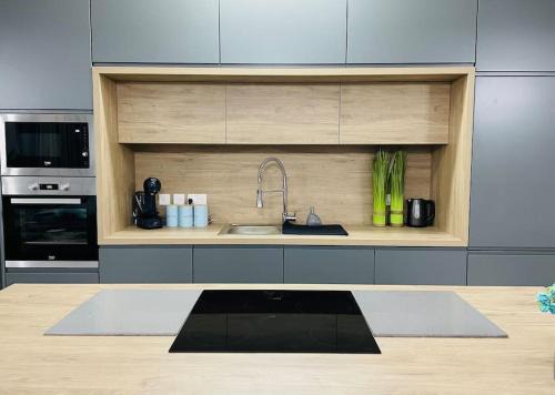 Ta' Xbiex Apartment | Family-Friendly Blue Cosmo Apartment with 9.5/10 Rating
