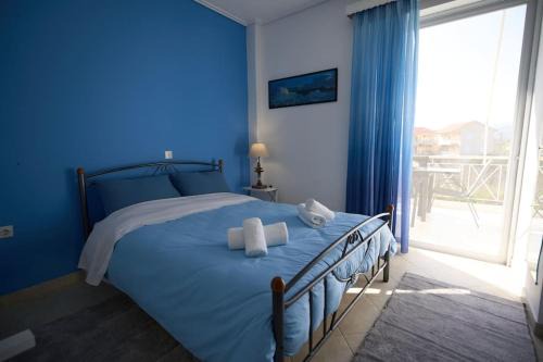 Paralio Astros Apartment | Relax at Blue Dreams Astros - Family-Friendly Getaway