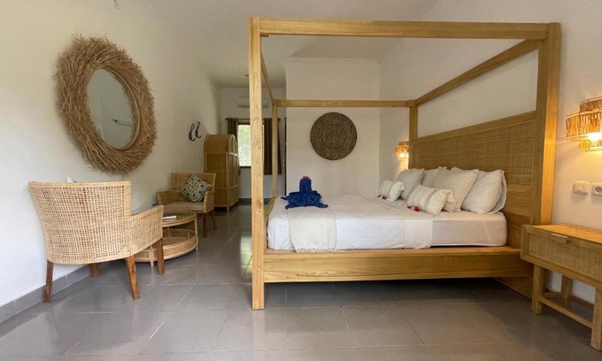 Moyo Hotel | Discover Blue EmOcean Resort: Oceanfront Bliss Awaits