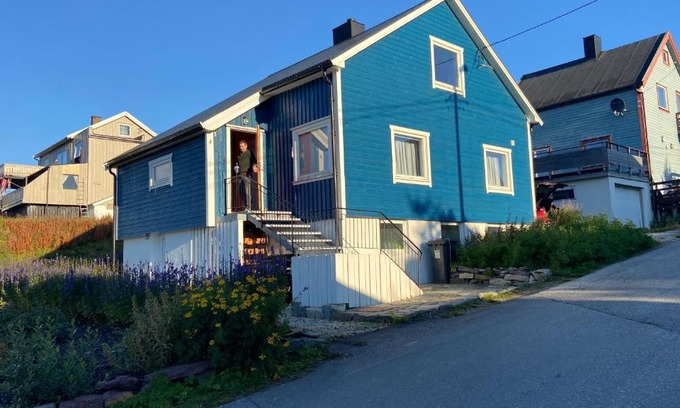 Mehamn Apartment | Discover The Blue House at The End Of The World II