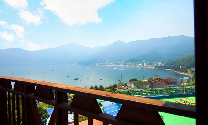 Geoje House | Discover Comfort at Blue in Blue Pension - Rated 9/10