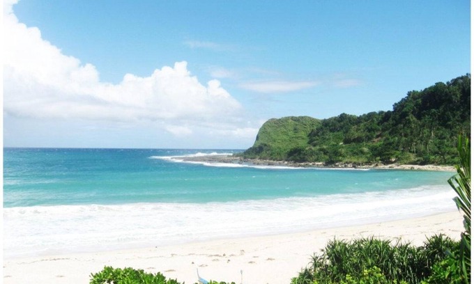 Pagudpud Hotel | Relax at Blue Lagoon Inn with Ocean Views and Pool Access
