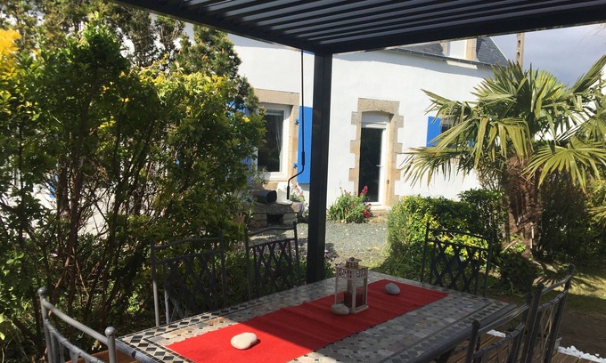 Penmarch House | Idyllic Blue Longere by the Sea with Oceanfront Views