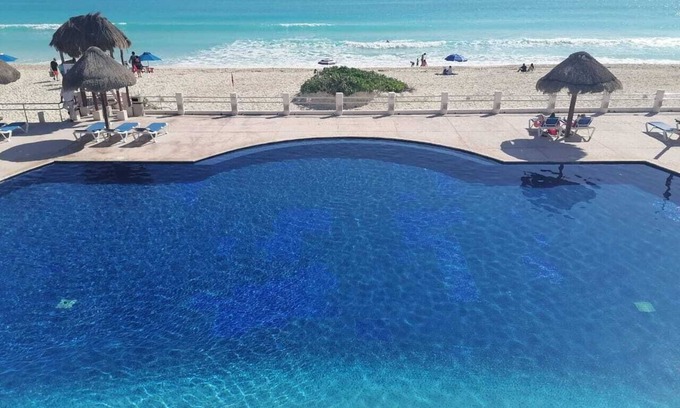 Zona Hotelera Apartment | Experience Blue Marlín Familiar & Caribe Beach Bliss