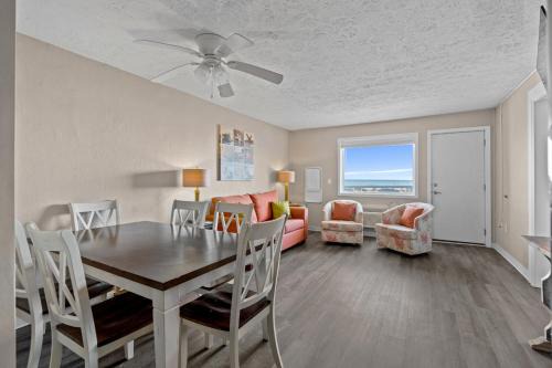 North Myrtle Beach Apartment | Oceanfront Blue Mist Villas Unit 202 in Cherry Grove
