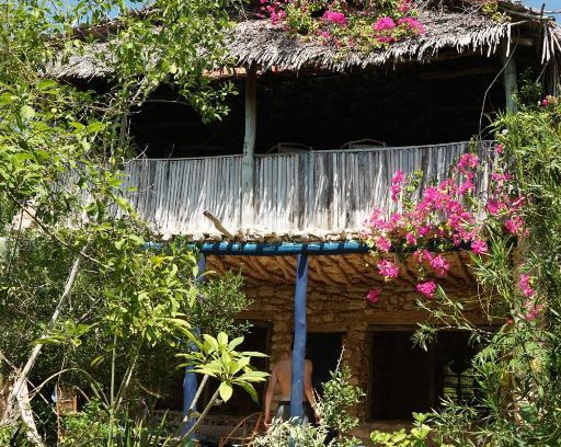 Wasini Island House | Relax at Blue Monkey Beach Cottages with Pool & Breakfast