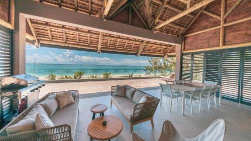 Pointe D'esny Apartment | Experience Blue Nest by Horizon Holidays with Ocean Views