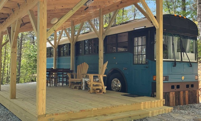 Brevard House | Pet-Friendly Retreat at Blue Ridge Bus with Breakfast & Kitchen