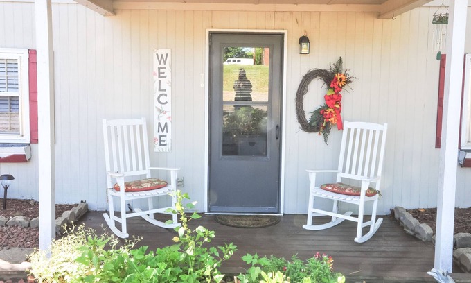 Patrick Springs Cottage | Blue Ridge Mountain Getaway