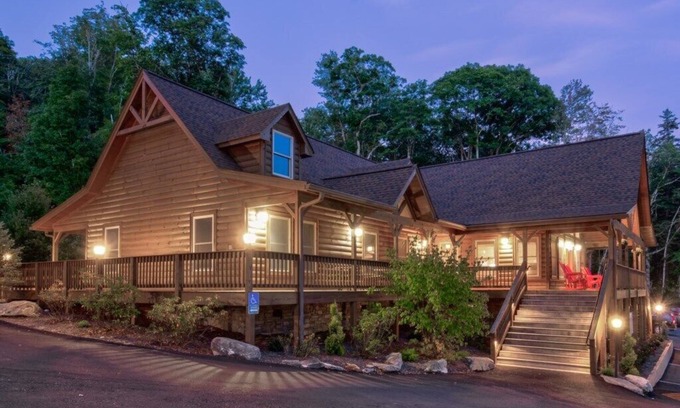 Banner Elk Villa | Inviting Blue Ridge Village 1 Bedroom Villa in Banner Elk