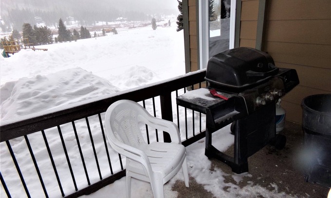 Blue River Hotel | Discover Blue River Condos: 4-Star Family Retreat