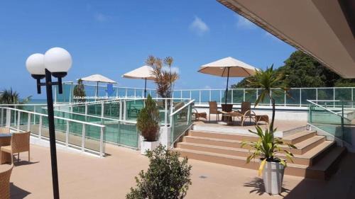Cabo Branco Hotel | Oceanfront Blue Sunset Flats with Pool & Great Reviews