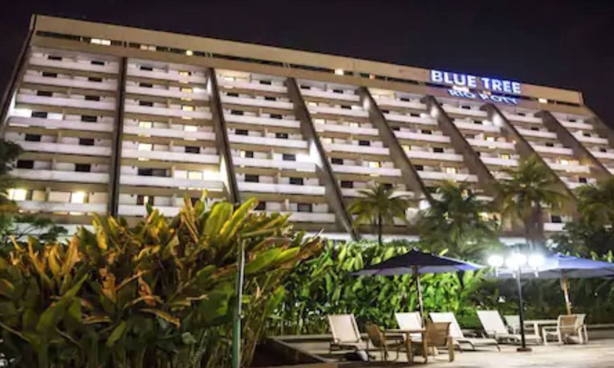 Teresina Hotel | Discover Blue Tree Towers Rio Poty with Pool and Spa Access