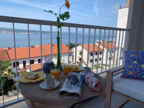 Crikvenica Apartment | Scenic Blue View Apartment: 4-Star with Oceanfront Bliss