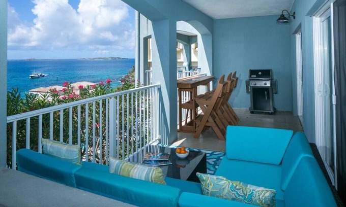 Estate Enighed Condo | Blue View: Walk to Cruz Bay with Family-Friendly Amenities
