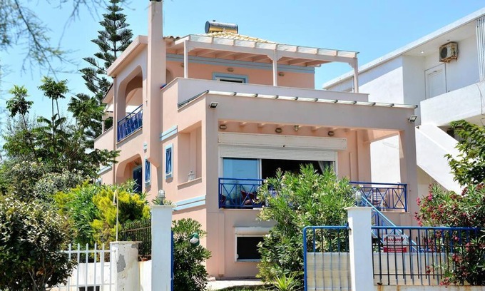 Assos-Lechaio Villa | Oceanfront Villa with Breathtaking Bay Views in Lecheo