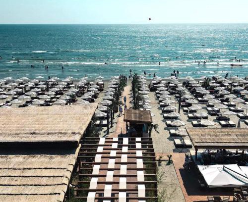 Mamaia-Sat Apartment | Exceptional Blue Wave Apartment Near Azimuth Beach, Mamaia