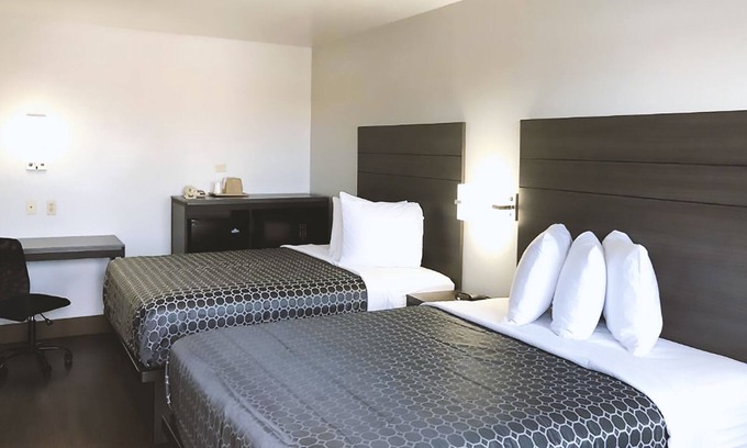 Arena District Hotel | Discover Sky Palace Inn by Jasper with Pool & Spa Amenities
