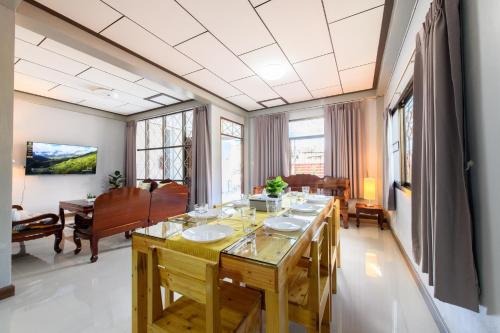 Hat Yai House | Cozy Bluebell House Hatyai: Perfect for Families, 9 Min to Lee Grd