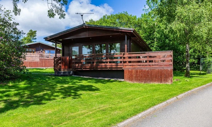 Newton Stewart House | Bluebell Lodge 2 with Hot Tub, Newton Stewart