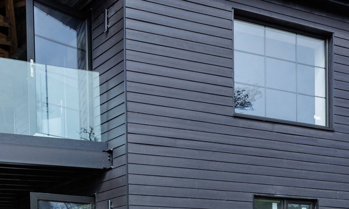 Llanfaelog House | Bluebells - a fantastic new build sleeping 8 in Llanfaelog