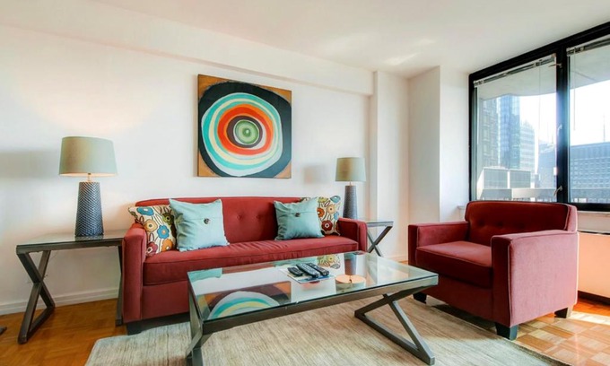 Central Park South Apartment | Comfortable Bluebird Suites in Midtown West for Your Stay
