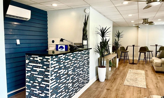High Springs Hotel | Discover Comfort at BlueGem Motel: Rated 9.2/10 with Spa