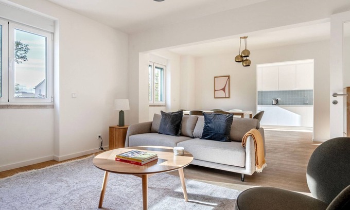 Sao Joao de Deus Apartment | Comfortable Areeiro Retreat with Essential Amenities