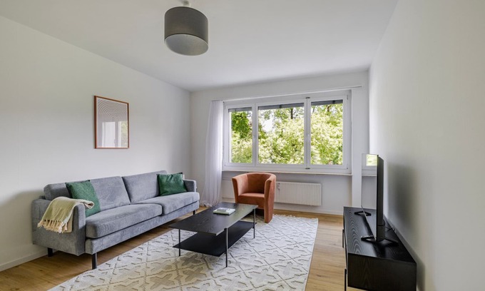 Vorstadte Apartment | Blueground | Basel-Vorstaedte, view, nr Rhine