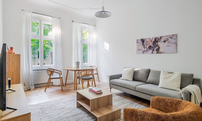 Alt-Treptow Apartment | Blueground | Kreuzberg, nr park, w/pool & w/d