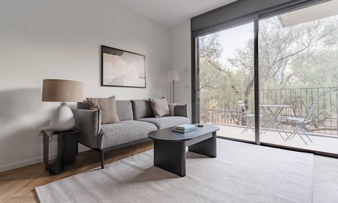 Tel Aviv Apartment | Blueground | Ramat HaHayal, Garden view, Balcony (TLV-29)