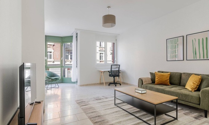 Sihlfeld Apartment | Blueground | Sihlfeld, AC & elevator, nr landmarks